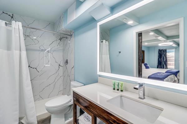 Seaside Boutique Hotel, Waves At Your Doorstep ポート・アランサス エクステリア 写真