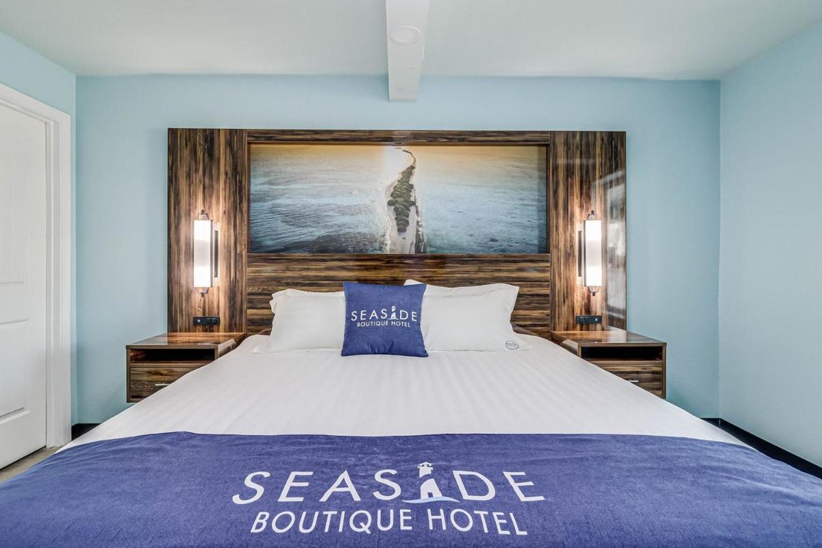 Seaside Boutique Hotel, Waves At Your Doorstep ポート・アランサス エクステリア 写真